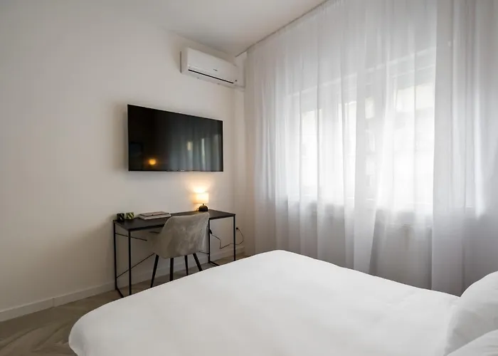 Lejlighed Modern 2bdr Cismigiu *